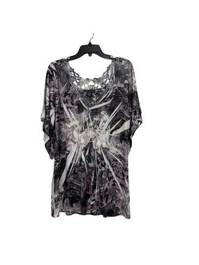 Simply Irresistible Floral Tunic Top 1XL Black & White Stretchy Crochet Accent